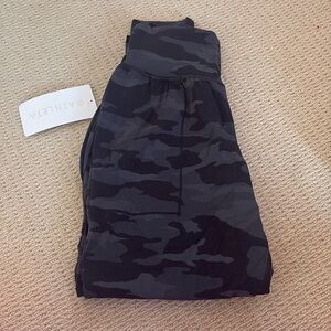 athleta camo jogg